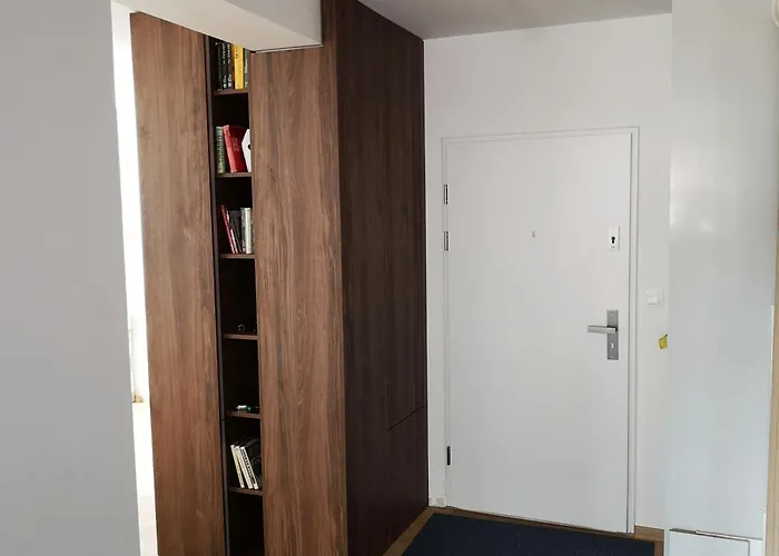 شقة Beautiful New In Old Town Near Train Station - Free Parking *