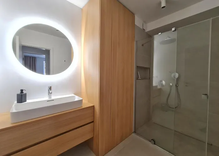 Apartmán Beautiful New In Old Town Near Train Station - Free Parking